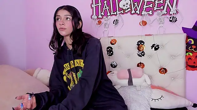 Yuni kim online show from November 3, 3:57 pm