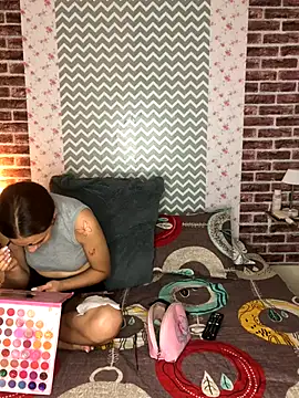 Snapshot of KaMila_M00N chatting on September 30, 2:00 pm KaMila M00N online show from September 30, 2:00 pm