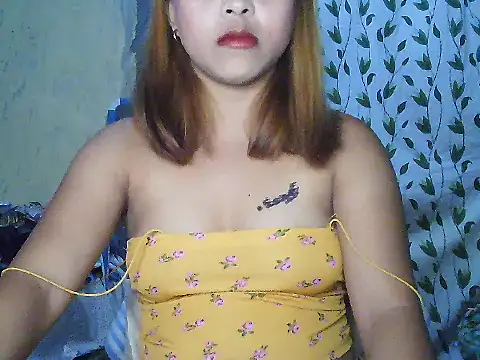 Snapshot of AsianKelly69 chatting on November 6, 3:24 pm AsianKelly69 online show from November 6, 3:24 pm