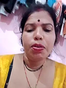 Snapshot of Hott_locky chatting on November 1, 9:17 pm Hott locky online show from November 1, 9:17 pm