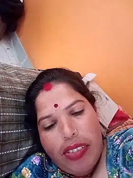 Snapshot of Hott_locky chatting on November 4, 8:24 am Hott locky online show from November 4, 8:24 am