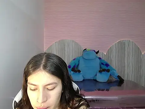 im anny t online show from November 26, 12:39 pm