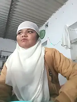 Hot Shredha online show from November 7, 1:55 pm