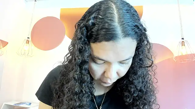 SweetStarr  online show from September 27, 12:43 pm