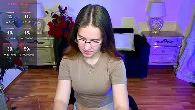 Snapshot of Lisa_Roses chatting on September 30, 4:17 am Lisa Roses online show from September 30, 4:17 am