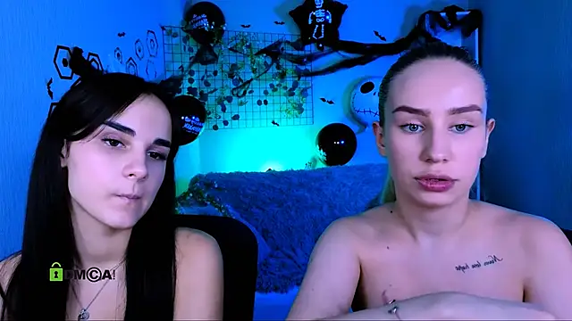 Snapshot of ariana_ross7 chatting on October 21, 9:37 pm ariana ross7 online show from October 21, 9:37 pm