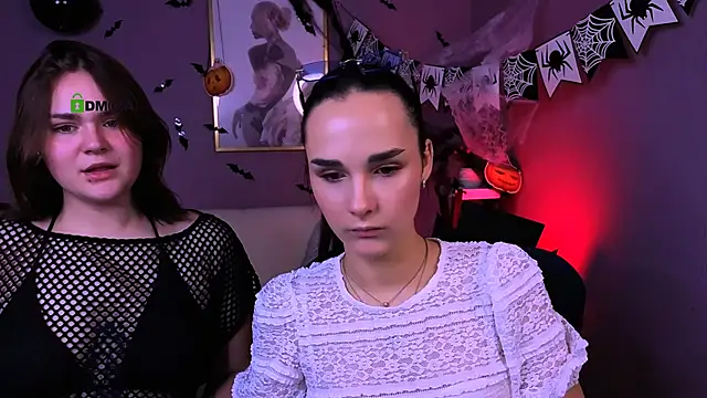 Snapshot of ariana_ross7 chatting on October 23, 7:12 pm ariana ross7 online show from October 23, 7:12 pm