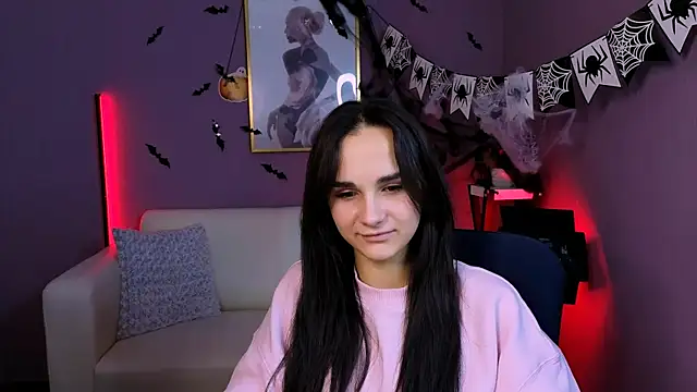 Snapshot of ariana_ross7 chatting on October 28, 8:22 pm ariana ross7 online show from October 28, 8:22 pm