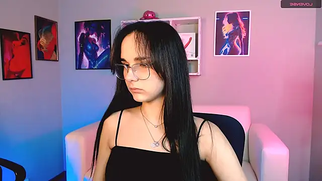 Snapshot of ariana_ross7 chatting on November 28, 10:29 am ariana ross7 online show from November 28, 10:29 am