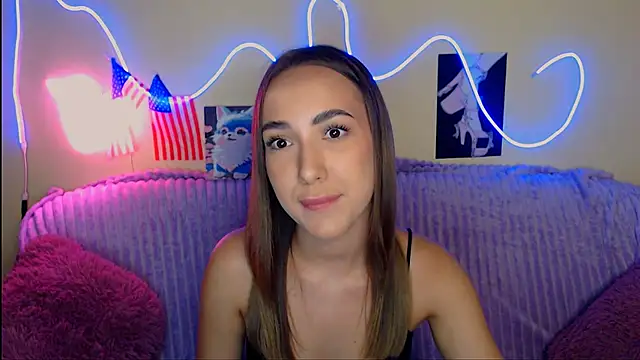 Snapshot of Mia_cutie77 chatting on September 17, 10:28 am Mia cutie77 online show from September 17, 10:28 am