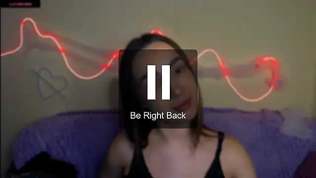 Snapshot of Mia_cutie77 chatting on November 1, 9:55 am Mia cutie77 online show from November 1, 9:55 am