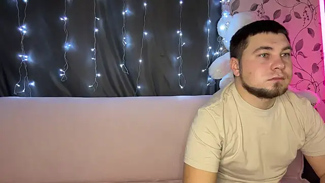 coupleinspire online show from December 3, 8:29 pm