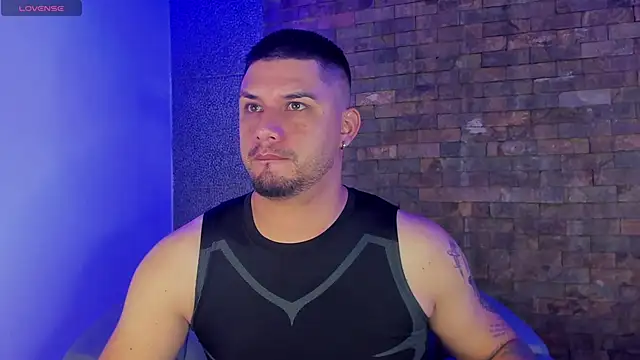 Snapshot of Jacob19_ chatting on October 3, 1:57 am Jacob19  online show from October 3, 1:57 am