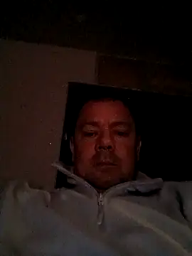 Snapshot of hugoboys4576 chatting on September 17, 4:58 am hugoboys4576 online show from September 17, 4:58 am