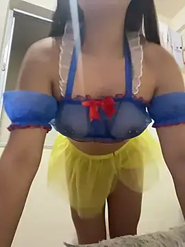 Snapshot of Karlee_Grey1 chatting on November 2, 2:58 am Karlee Grey1 online show from November 2, 2:58 am