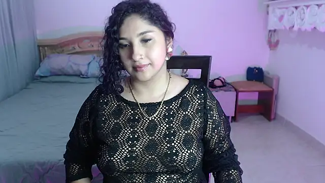 Snapshot of Gia_Dior chatting on October 1, 1:11 am Gia Dior online show from October 1, 1:11 am