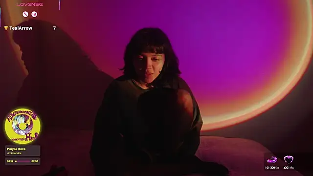 Snapshot of _curiouskitten_ chatting on September 17, 3:08 am  curiouskitten  online show from September 17, 3:08 am