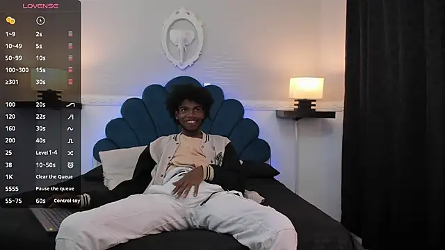 AllexJacob online show from October 7, 1:08 pm