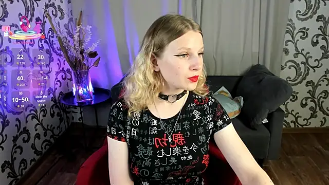  Velvet peach  online show from October 19, 12:06 pm