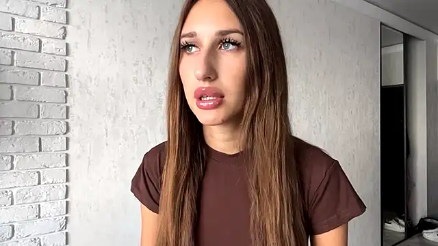 Snapshot of DarkSignal chatting on September 19, 9:11 am DarkSignal online show from September 19, 9:11 am