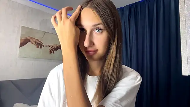 Snapshot of DarkSignal chatting on September 26, 9:13 am DarkSignal online show from September 26, 9:13 am