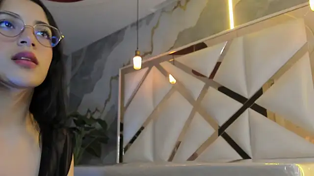 sophiadoll tf online show from November 7, 8:53 pm