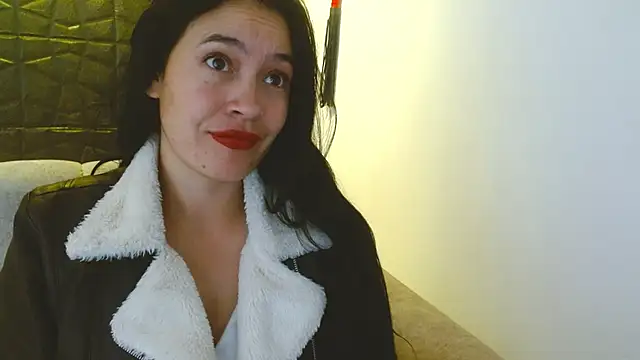 cristal1609 online show from October 4, 1:09 pm