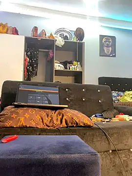 Snapshot of Daavikolovivi chatting on November 24, 1:44 pm Daavikolovivi online show from November 24, 1:44 pm