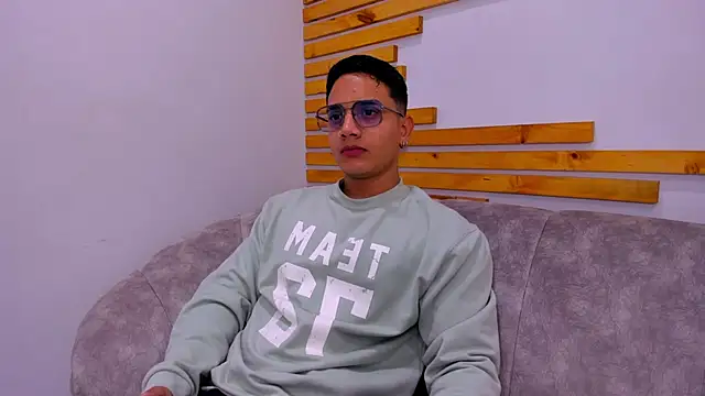 axel vega online show from September 30, 7:08 pm