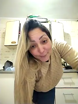 Lunita86 online show from October 12, 10:31 pm