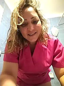 Lunita86 online show from November 19, 2:55 am