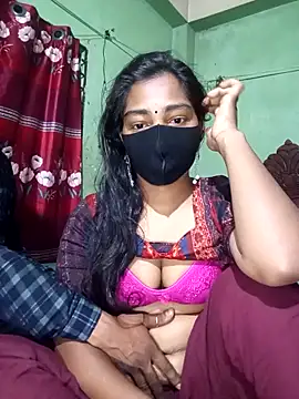 Snapshot of Cute_Couple59 chatting on February 27, 8:20 pm Cute Couple59 online show from February 27, 8:20 pm