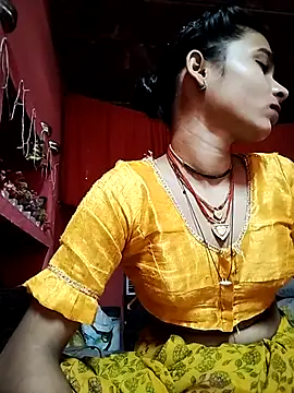 Snapshot of R_Roshni chatting on October 2, 5:14 am R Roshni online show from October 2, 5:14 am