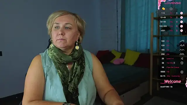 Snapshot of Marta_Wils chatting on September 25, 9:02 am Marta Wils online show from September 25, 9:02 am