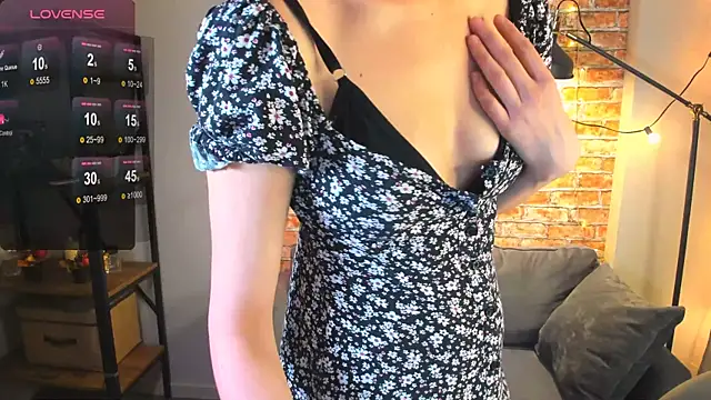 nancy posh online show from January 9, 11:57 am