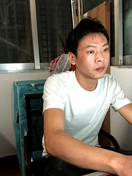 Snapshot of pualldu chatting on November 16, 2:55 pm pualldu online show from November 16, 2:55 pm