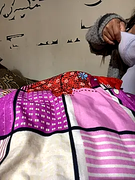 Snapshot of Milky-milk chatting on December 1, 2:00 pm Milky-milk online show from December 1, 2:00 pm