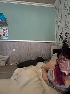 Hot SkinnyGirl online show from February 7, 2:10 pm