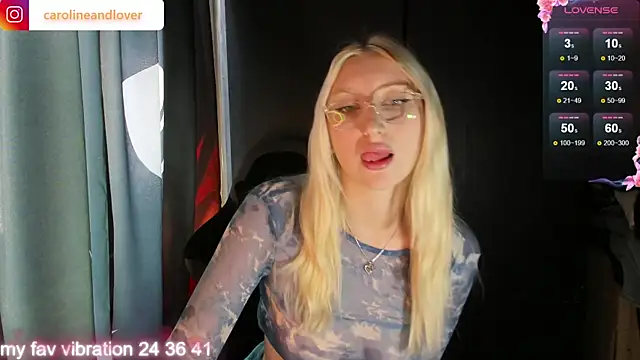 Snapshot of Caroline_lover_ chatting on December 17, 11:16 am Caroline lover online show from December 17, 11:16 am