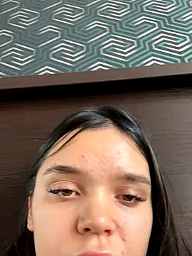 Snapshot of Tiffanysavelin chatting on October 6, 12:13 pm Tiffanysavelin online show from October 6, 12:13 pm