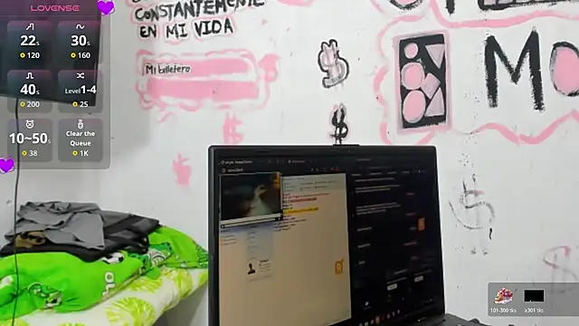 Snapshot of Cherrysweetyx chatting on November 29, 12:35 am Cherrysweetyx online show from November 29, 12:35 am