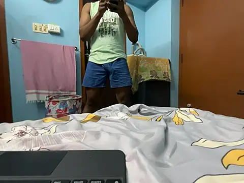 hornybiguy007 online show from September 20, 6:20 pm