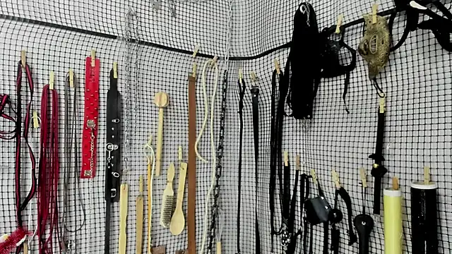 BDSM MEDUZA online show from February 20, 6:26 am