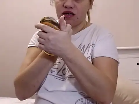 NastyAssxx online show from February 8, 9:46 am