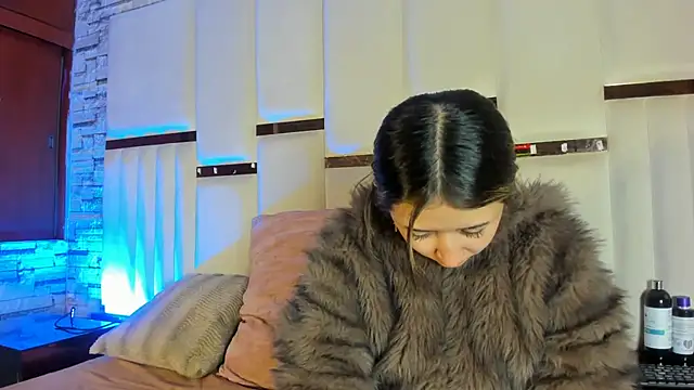 ANLLELOAndANGELA online show from April 19, 4:39 pm