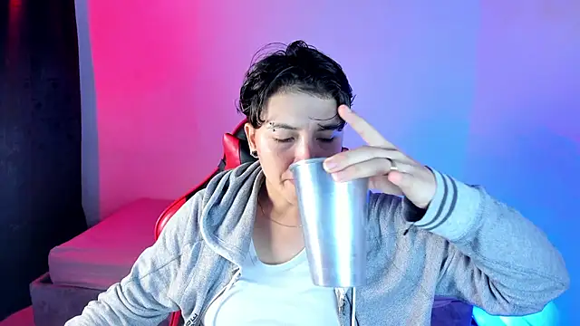 Snapshot of nicocoox chatting on October 28, 1:42 am nicocoox online show from October 28, 1:42 am