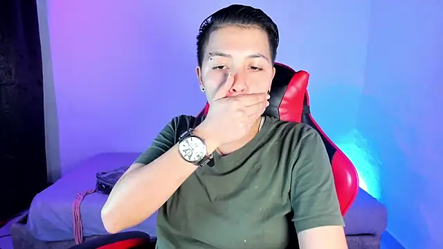 Snapshot of nicocoox chatting on November 21, 2:10 am nicocoox online show from November 21, 2:10 am