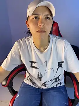 Snapshot of nicocoox chatting on February 11, 1:32 am nicocoox online show from February 11, 1:32 am