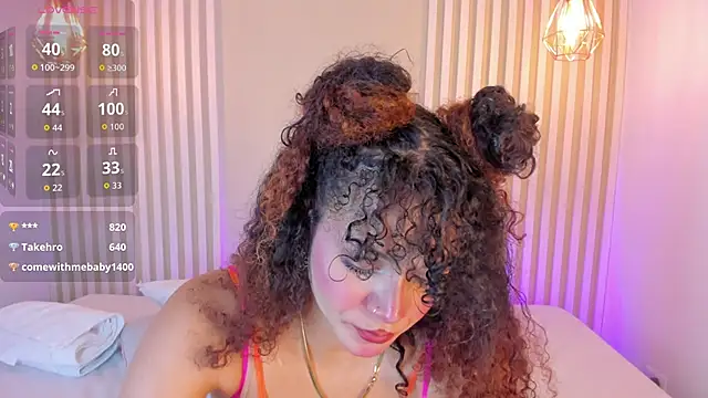 Snapshot of rossvega chatting on October 29, 8:43 pm rossvega online show from October 29, 8:43 pm