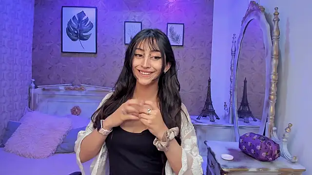 Snapshot of Lizzy_delux chatting on September 22, 7:38 pm Lizzy delux online show from September 22, 7:38 pm